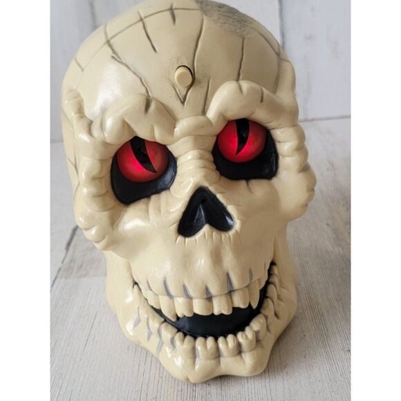Gemmy skull greeter scary light up Halloween prop decor - Picture 7 of 10